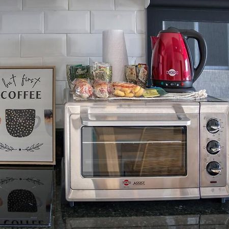 A Estrenar! Apartamento Con Pileta Zona Aeropuerto Wifi 200Mg Асунсьйон Екстер'єр фото
