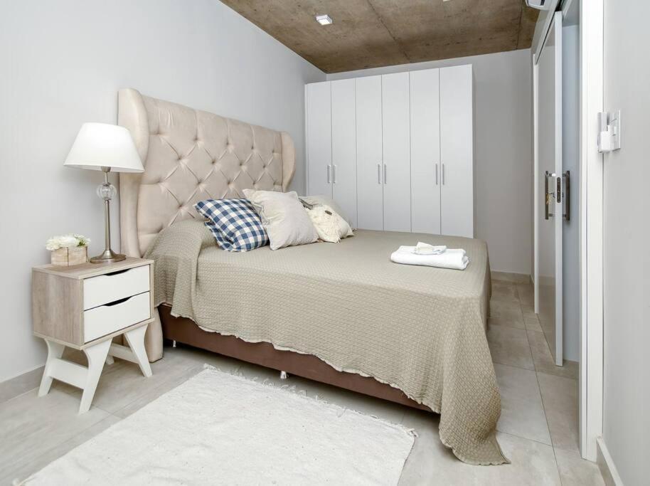 A Estrenar! Apartamento Con Pileta Zona Aeropuerto Wifi 200Mg Асунсьйон Екстер'єр фото